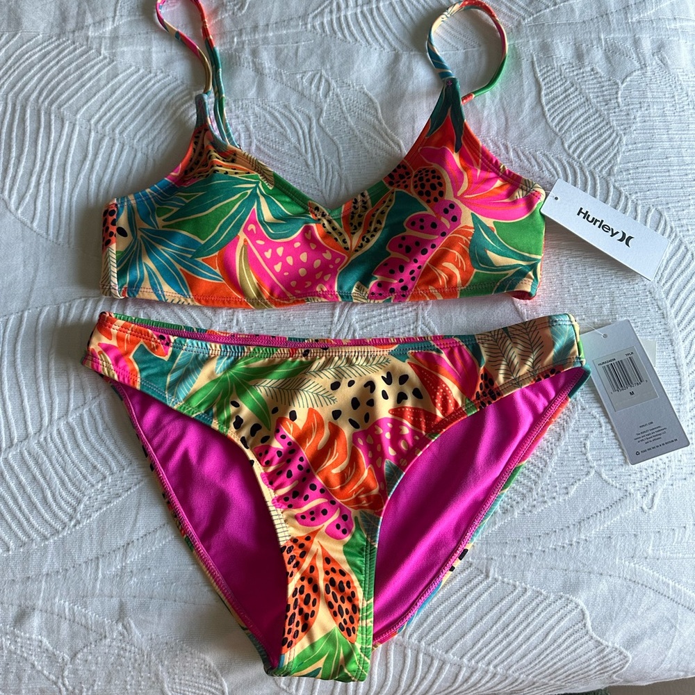 NWT Hurley floral bikini set size medium